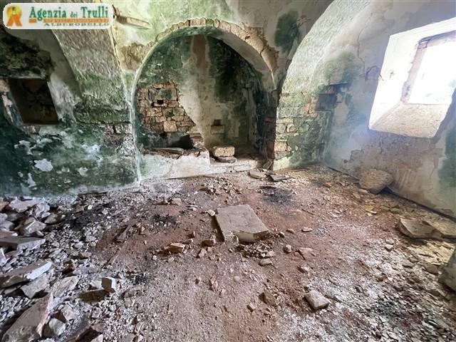 Image No.18-1 Bed Country House for sale