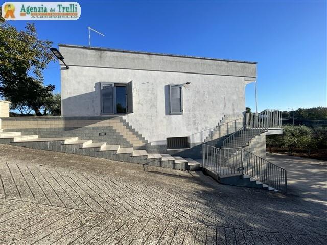 Image No.5-2 Bed Villa / Detached for sale