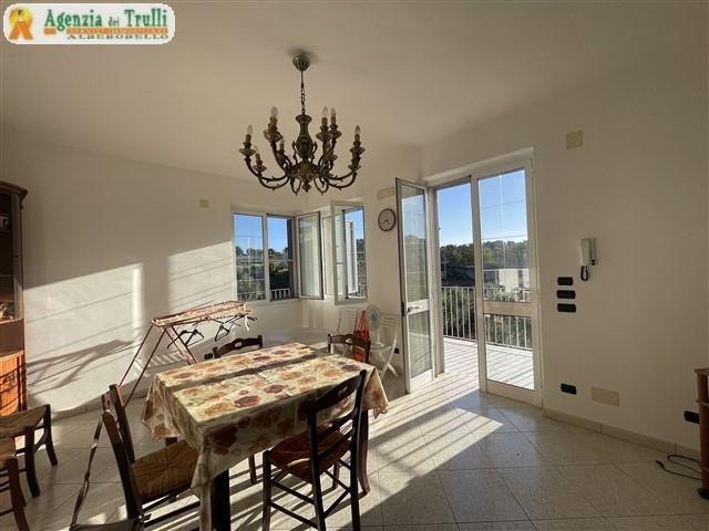 Image No.9-2 Bed Villa / Detached for sale