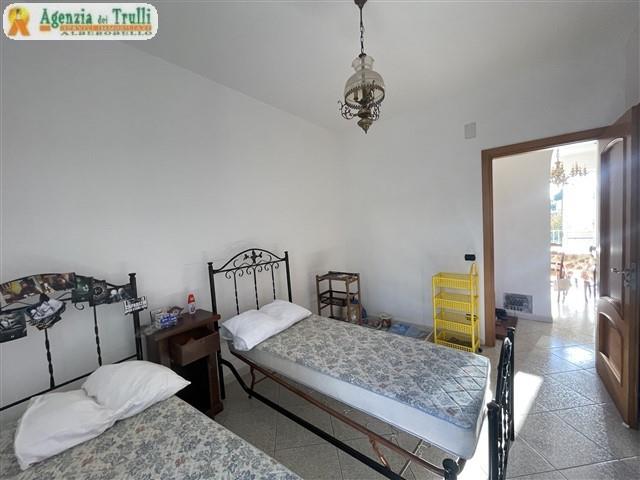 Image No.20-2 Bed Villa / Detached for sale