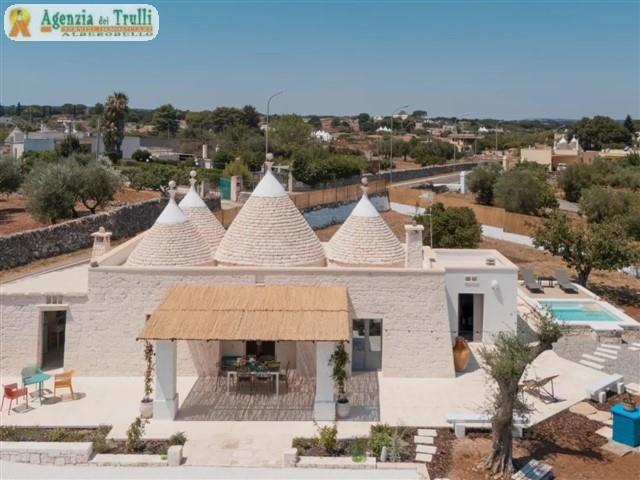 Image No.2-2 Bed Trullo for sale