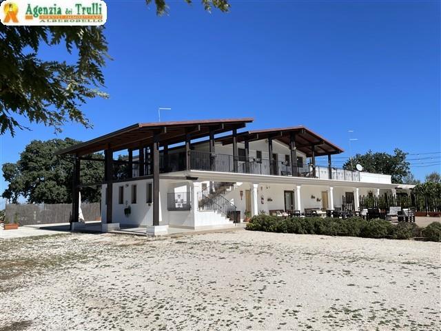 Image No.8-7 Bed Country Property for sale