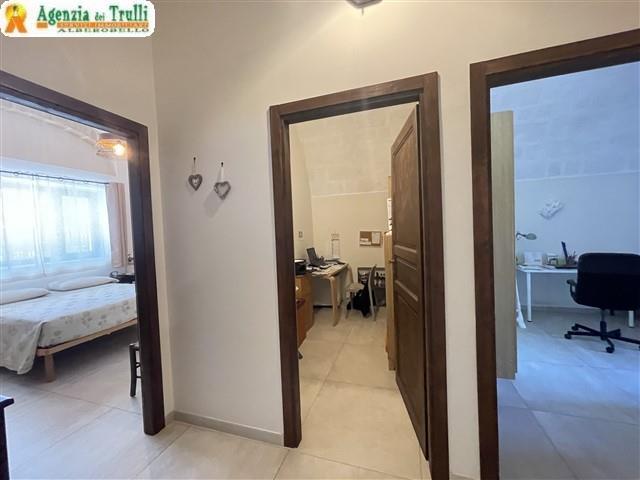 Image No.41-7 Bed Country Property for sale