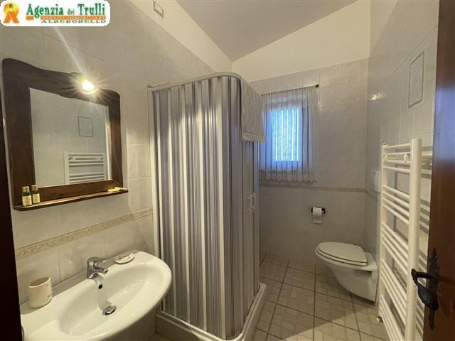 Image No.60-7 Bed Country Property for sale