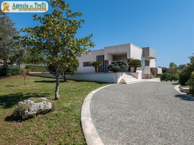 Image No.8-4 Bed Villa for sale