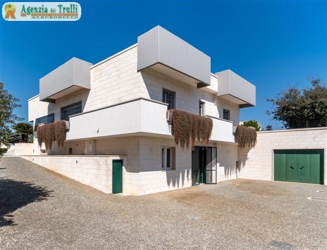 Image No.14-4 Bed Villa for sale