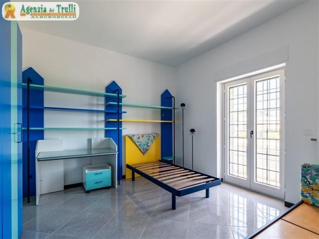 Image No.25-4 Bed Villa for sale