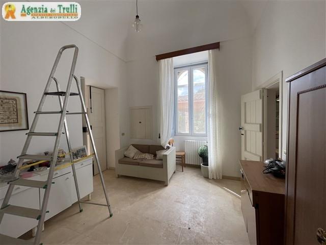 Image No.43-4 Bed Farmhouse for sale