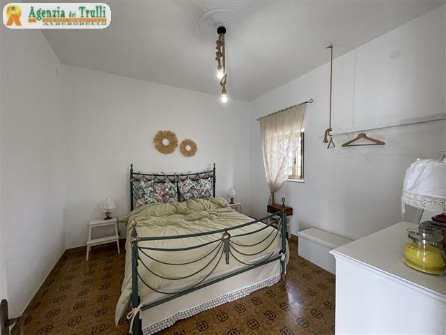 Image No.35-2 Bed Trullo for sale