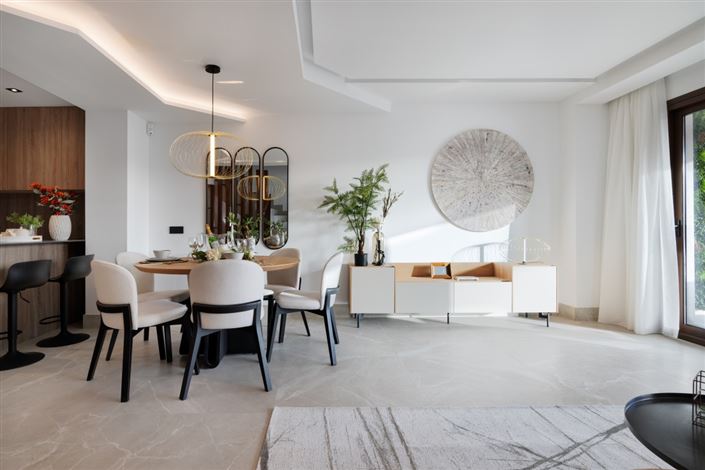 Image No.6-3 Bed Townhouse for sale