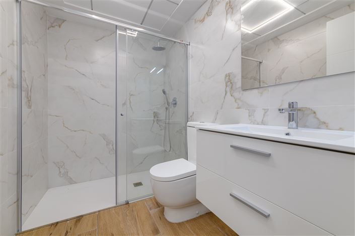 Image No.14-2 Bed Apartment for sale