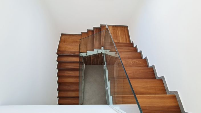 Image No.13-6 Bed Villa for sale