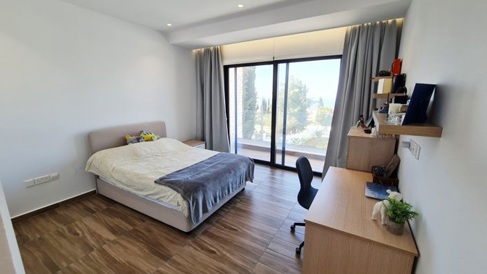 Image No.26-6 Bed Villa for sale