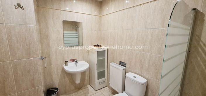 Image No.21-5 Bed Villa for sale