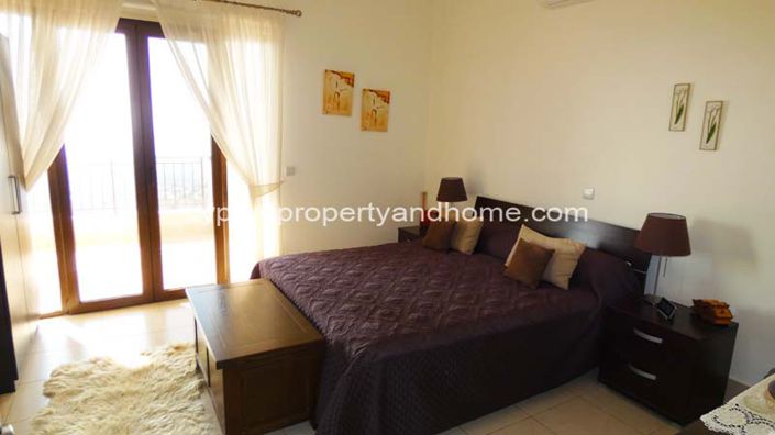 Image No.10-5 Bed Villa for sale