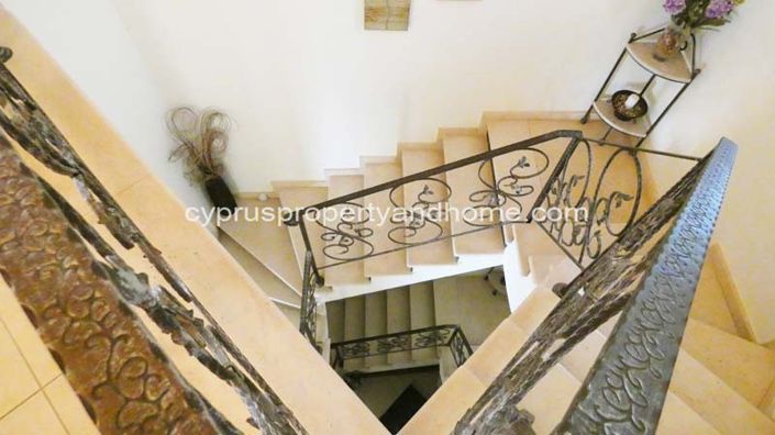 Image No.16-5 Bed Villa for sale