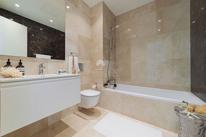 Image No.12-2 Bed Apartment for sale