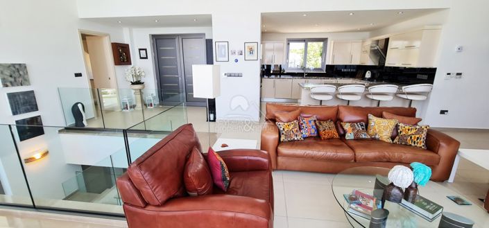 Image No.13-6 Bed Villa for sale