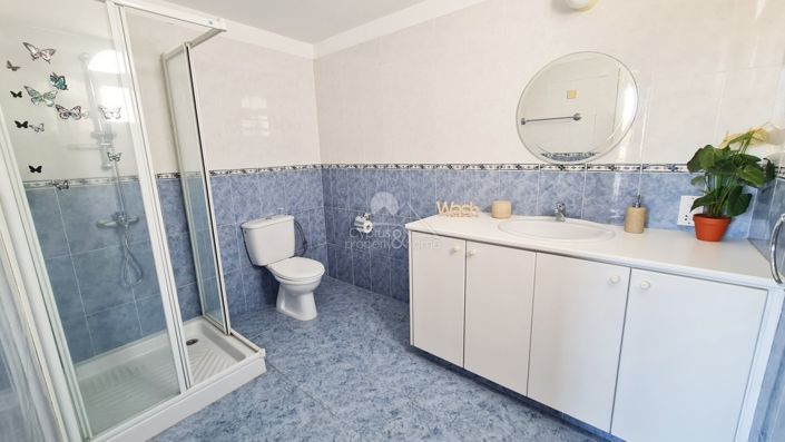 Image No.18-3 Bed Villa for sale