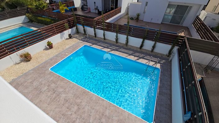 Image No.28-3 Bed Villa for sale