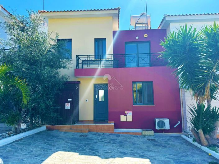 Image No.1-3 Bed Townhouse for sale