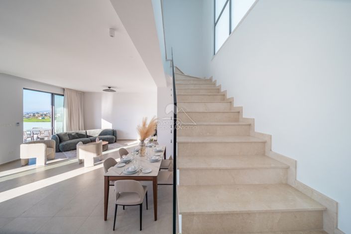 Image No.16-3 Bed Villa for sale