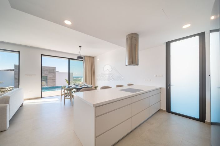 Image No.13-3 Bed Villa for sale