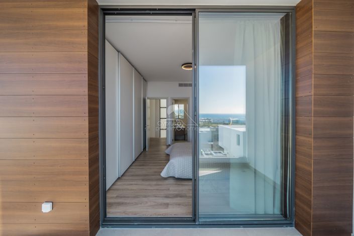 Image No.28-3 Bed Villa for sale