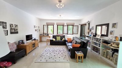 Detached Villa For Sale  in  Arodes