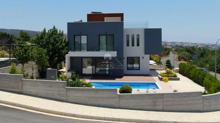 Image No.1-3 Bed Villa for sale