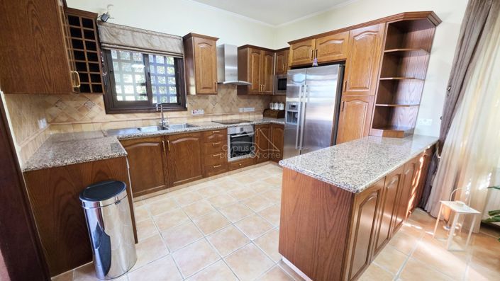 Image No.15-3 Bed Villa for sale