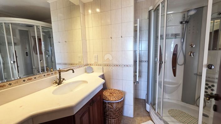 Image No.23-3 Bed Villa for sale