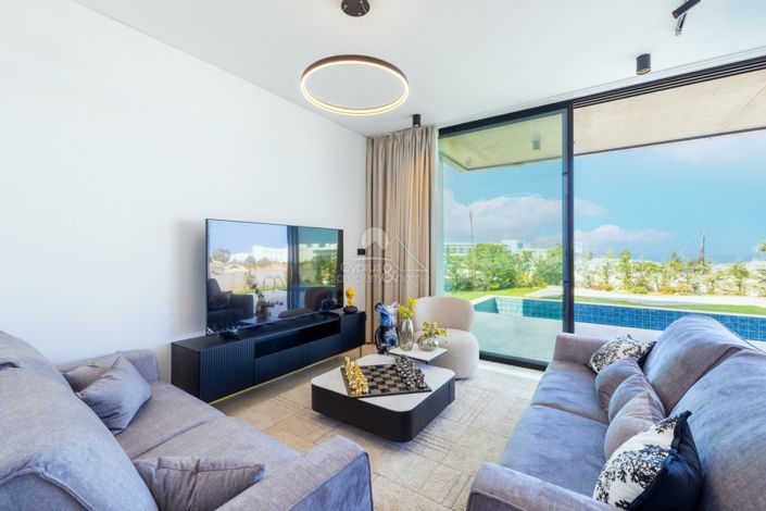 Image No.3-3 Bed Villa for sale