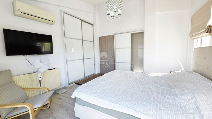 Image No.25-3 Bed Villa for sale