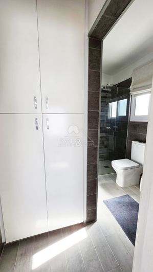 Image No.27-3 Bed Villa for sale