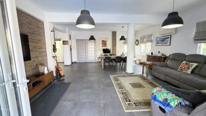 Image No.9-3 Bed Villa for sale