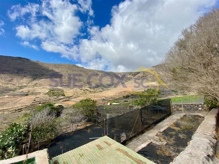 Image No.34-2 Bed Finca for sale