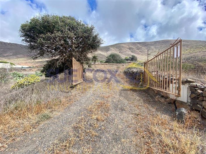 Image No.48-2 Bed Finca for sale