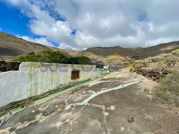 Image No.50-2 Bed Finca for sale