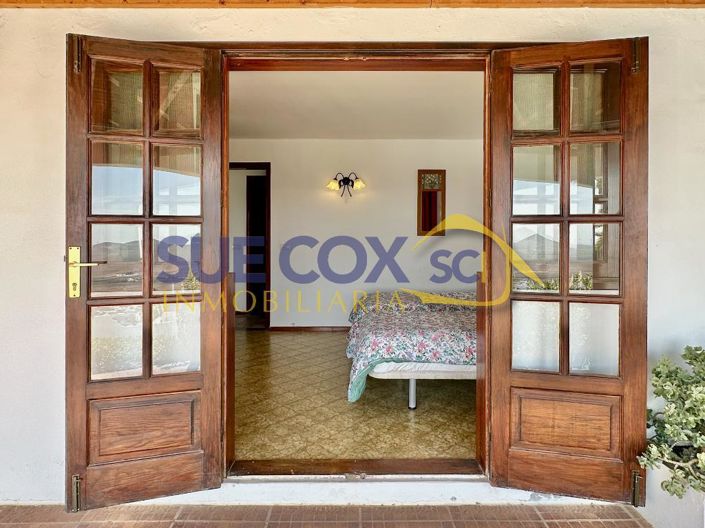 Image No.12-4 Bed Villa for sale