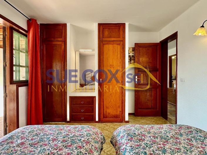 Image No.14-4 Bed Villa for sale