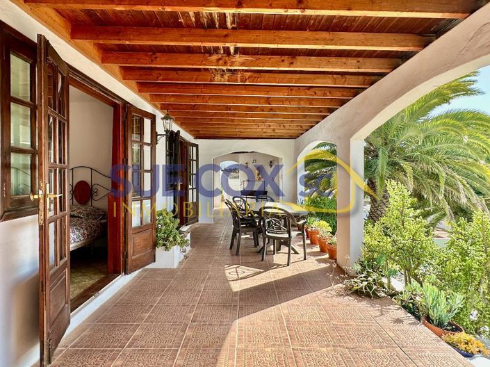 Image No.29-4 Bed Villa for sale