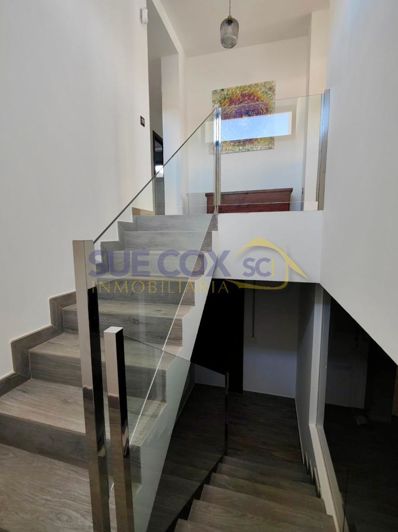 Image No.19-3 Bed Villa for sale