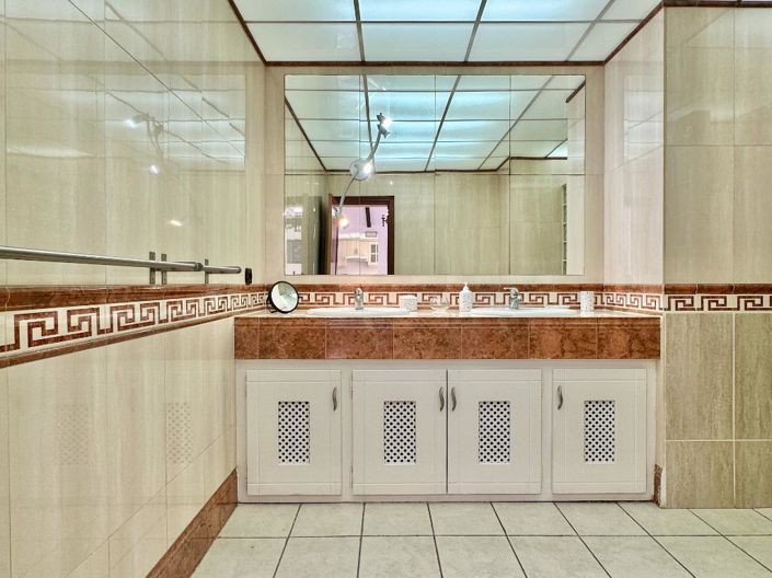 Image No.17-2 Bed Bungalow for sale