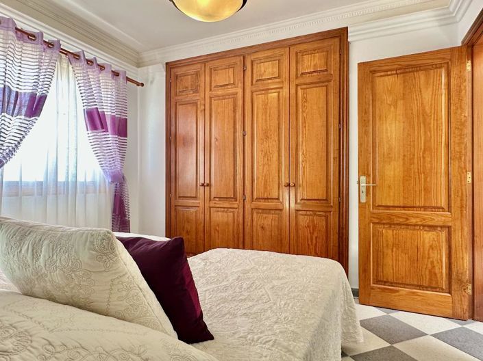 Image No.23-2 Bed Bungalow for sale