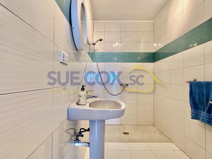 Image No.36-5 Bed Villa for sale