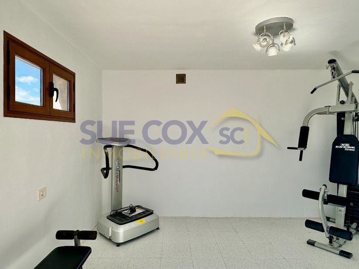 Image No.38-5 Bed Villa for sale