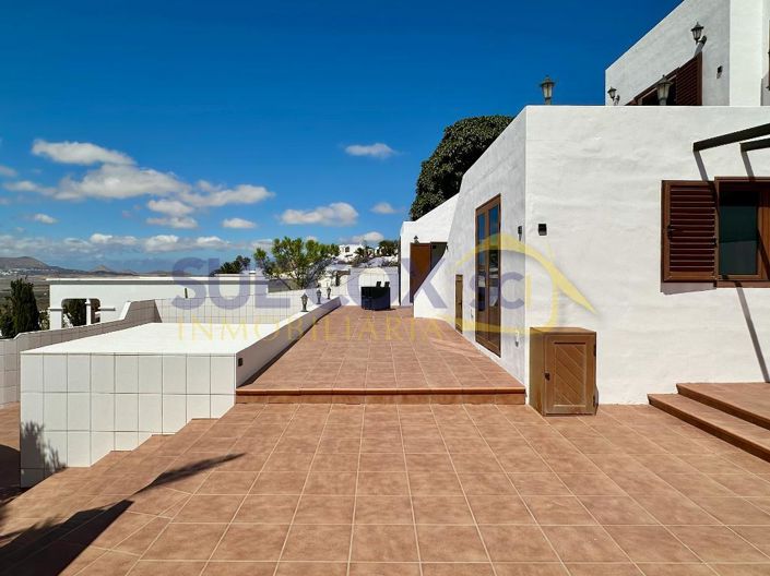 Image No.4-5 Bed Villa for sale