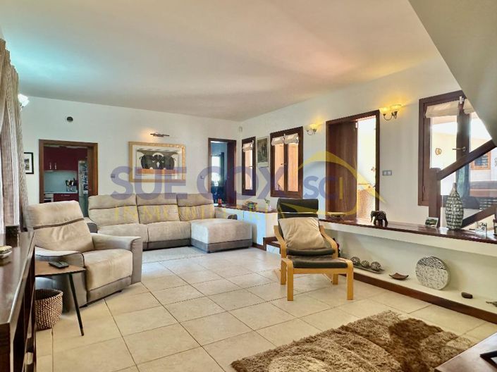 Image No.11-5 Bed Villa for sale