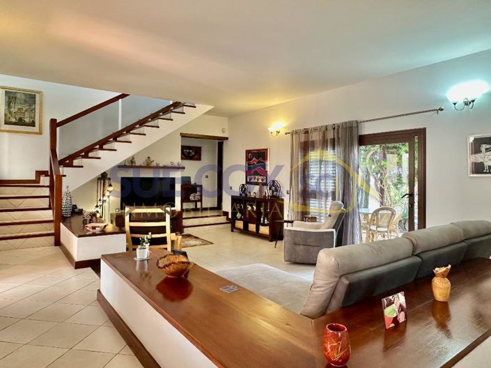 Image No.12-5 Bed Villa for sale